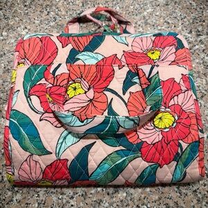 Vera Bradley Pink Floral Quilted Cosmetic Bag